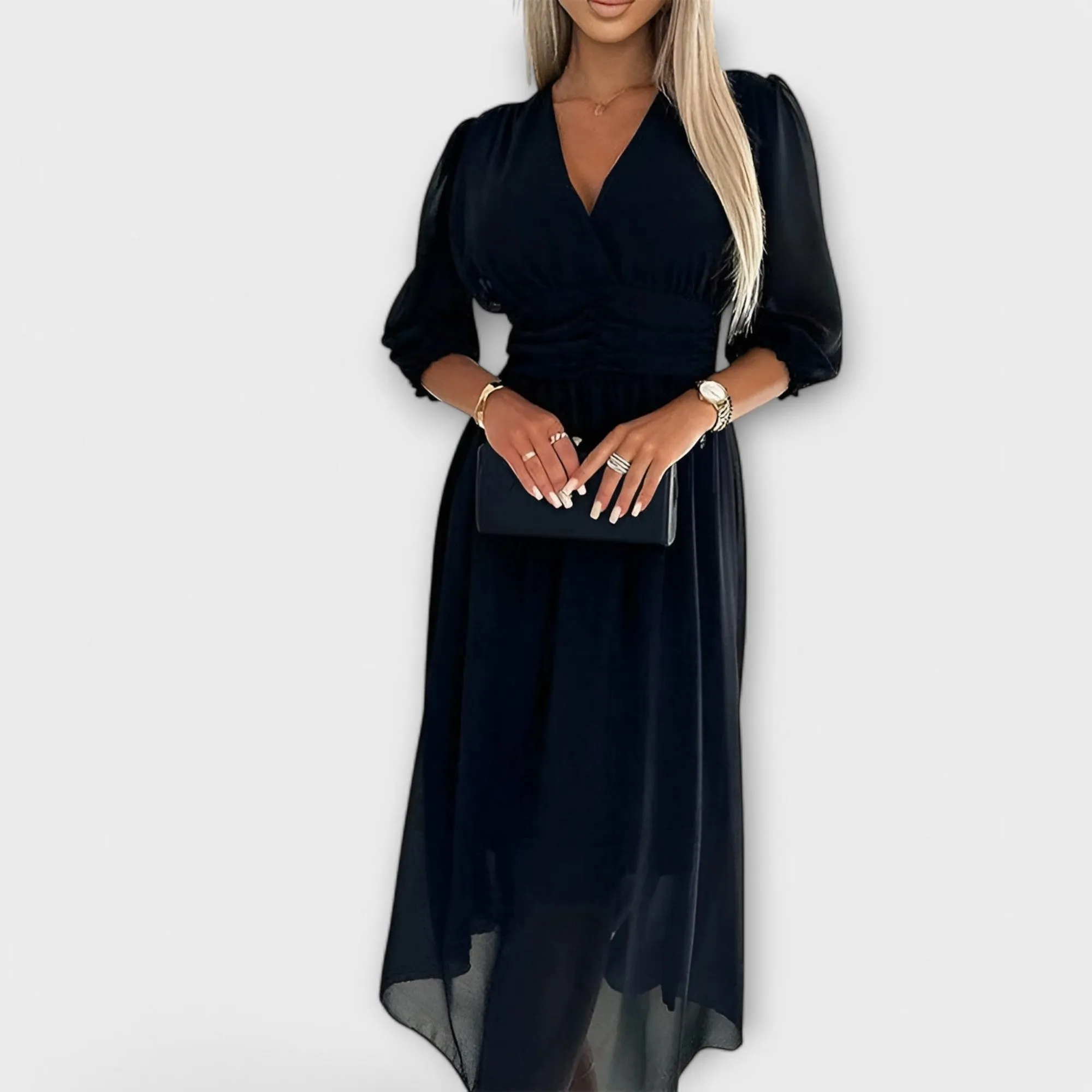 Isla Flowy Maxi Dress