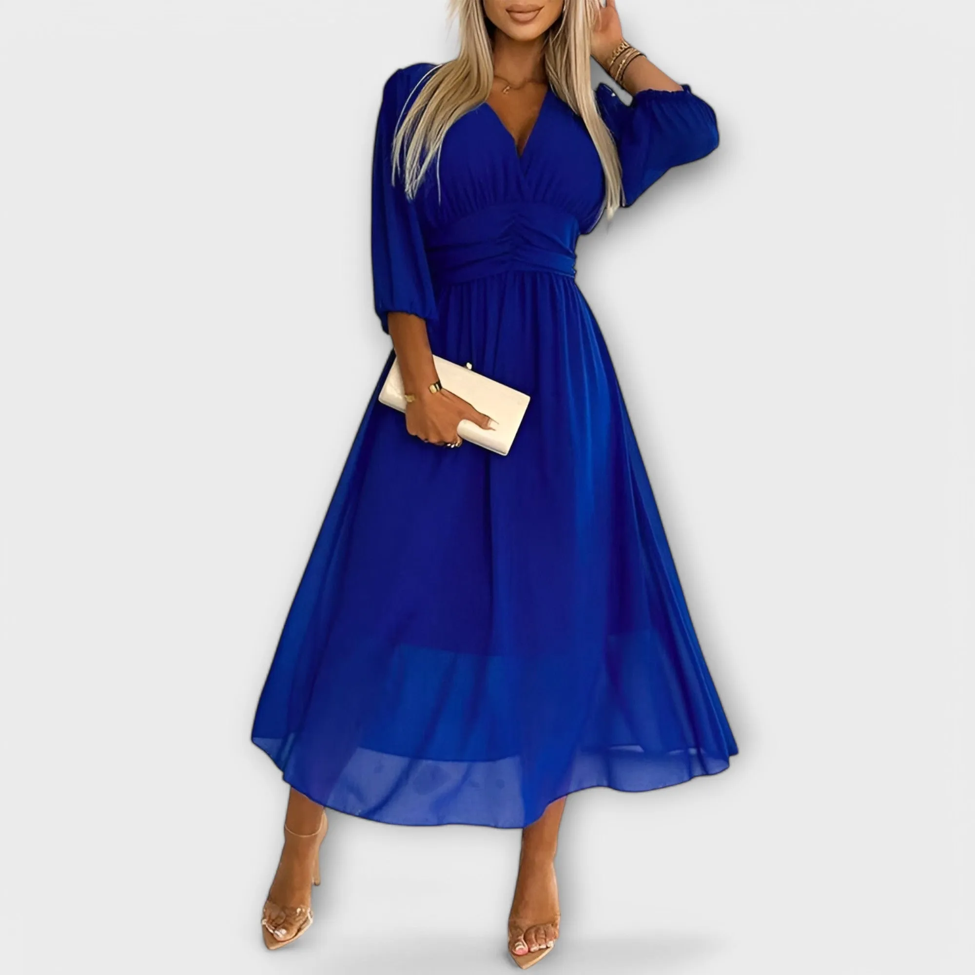 Isla Flowy Maxi Dress