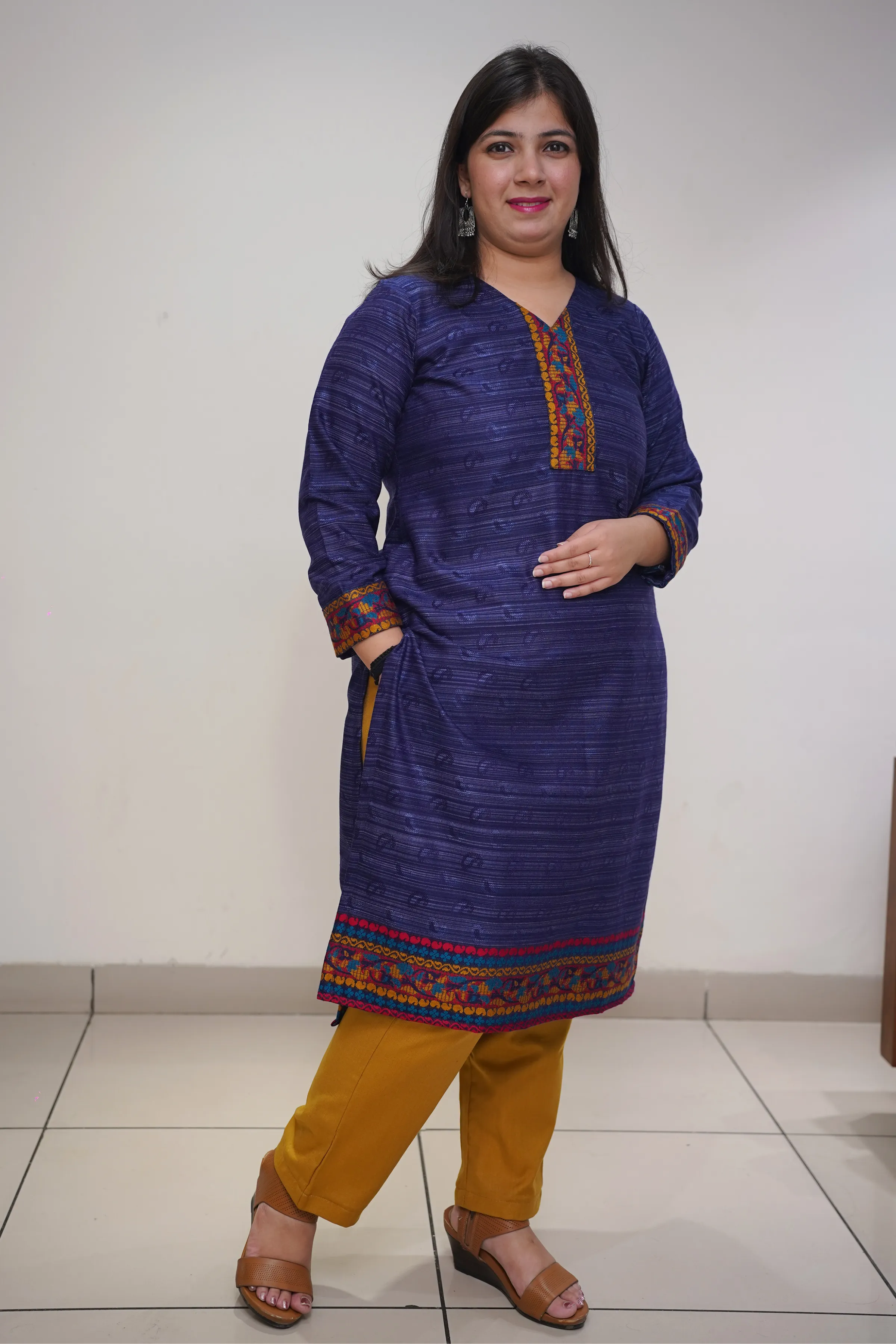 Sapphire Frose Woollen Kurta