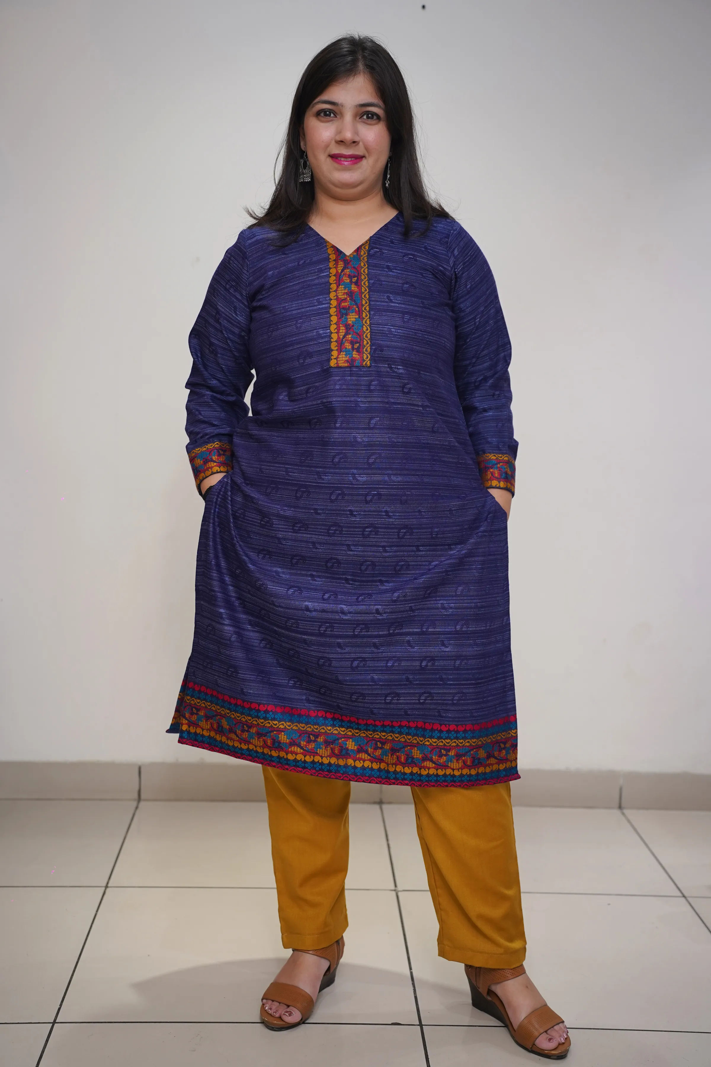 Sapphire Frose Woollen Kurta