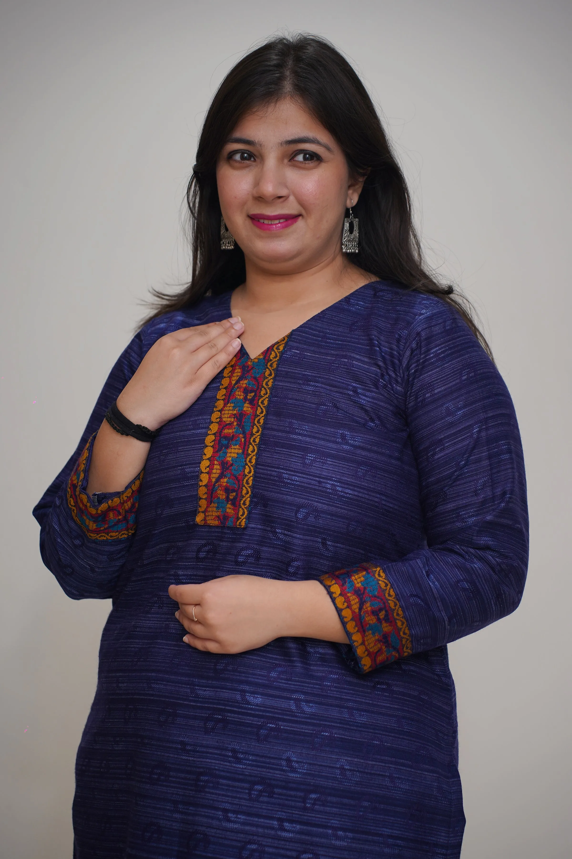 Sapphire Frose Woollen Kurta
