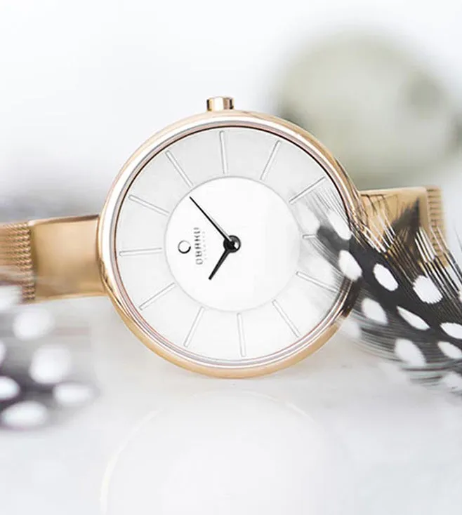 Women's White Analog Stainless Steel Watch V149LXVIMV